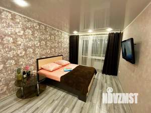 1-к квартира, посуточно, 40м2, 5/10 этаж