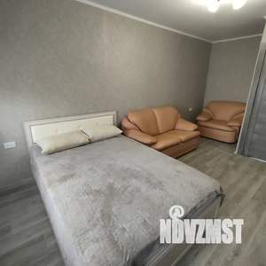 2-к квартира, посуточно, 44м2, 5/5 этаж