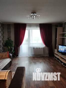 2-к квартира, посуточно, 65м2, 1/10 этаж