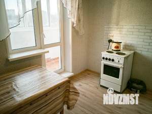 1-к квартира, посуточно, 33м2, 2/10 этаж