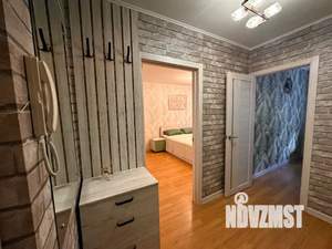 1-к квартира, посуточно, 35м2, 2/9 этаж