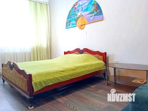 1-к квартира, посуточно, 39м2, 3/3 этаж