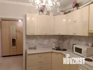 1-к квартира, посуточно, 40м2, 2/10 этаж