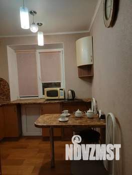 3-к квартира, посуточно, 60м2, 1/5 этаж