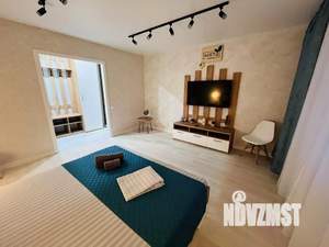 1-к квартира, посуточно, 44м2, 1/1 этаж