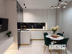 Студия квартира, посуточно, 36м2, 13/16 этаж