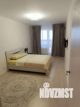 1-к квартира, посуточно, 40м2, 10/14 этаж