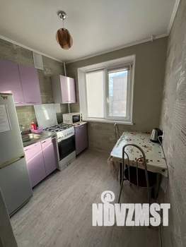 1-к квартира, посуточно, 32м2, 3/5 этаж