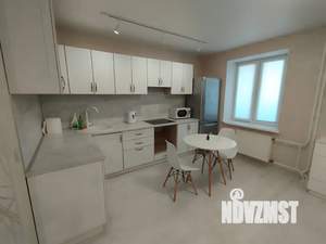 Студия квартира, посуточно, 31м2, 8/14 этаж