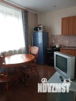 1-к квартира, посуточно, 41м2, 2/10 этаж