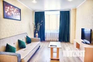 1-к квартира, посуточно, 56м2, 1/1 этаж