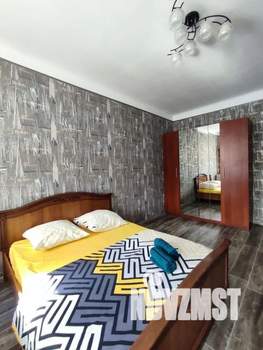 2-к квартира, посуточно, 65м2, 4/5 этаж