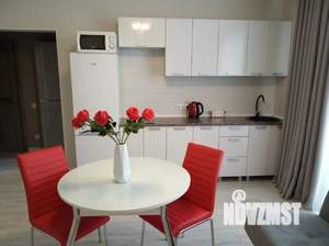 1-к квартира, посуточно, 50м2, 1/10 этаж