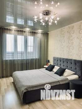 2-к квартира, посуточно, 60м2, 10/17 этаж