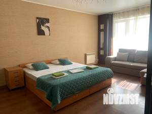 1-к квартира, посуточно, 80м2, 3/9 этаж