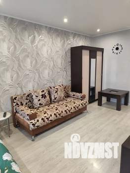 1-к квартира, посуточно, 33м2, 2/10 этаж