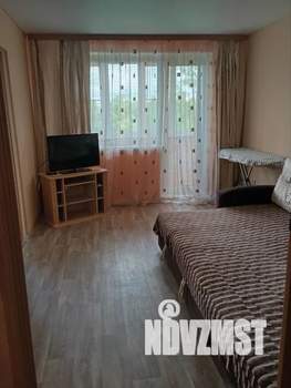 2-к квартира, посуточно, 44м2, 5/5 этаж