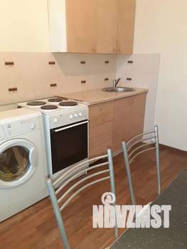 1-к квартира, посуточно, 36м2, 13/16 этаж