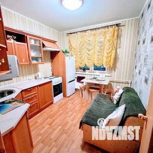 1-к квартира, посуточно, 40м2, 10/10 этаж
