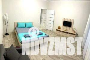 1-к квартира, посуточно, 48м2, 6/9 этаж