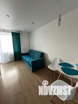 Студия квартира, посуточно, 30м2, 4/10 этаж