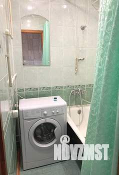 2-к квартира, посуточно, 46м2, 4/5 этаж