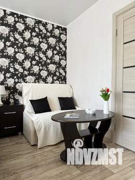 1-к квартира, посуточно, 41м2, 1/10 этаж