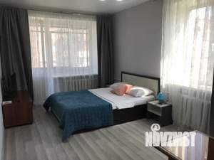 2-к квартира, посуточно, 50м2, 5/5 этаж