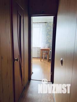 Студия квартира, посуточно, 34м2, 6/9 этаж