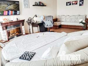 1-к квартира, посуточно, 50м2, 7/10 этаж