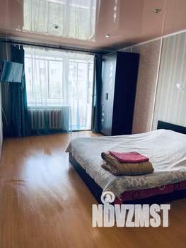 Студия квартира, посуточно, 34м2, 6/9 этаж