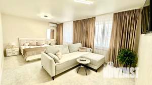 1-к квартира, посуточно, 45м2, 11/16 этаж