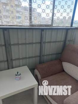 Студия квартира, посуточно, 26м2, 4/10 этаж