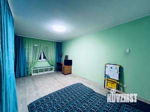 3-к квартира, на длительный срок, 65м2, 1/5 этаж