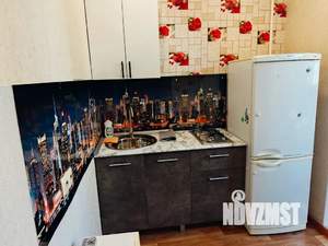 1-к квартира, посуточно, 25м2, 4/10 этаж