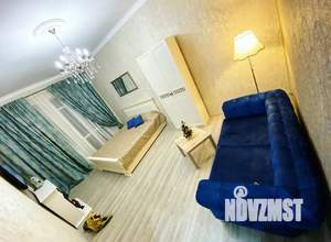 1-к квартира, посуточно, 40м2, 4/5 этаж