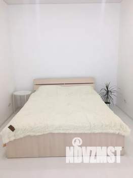 1-к квартира, посуточно, 40м2, 1/9 этаж