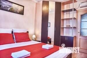 1-к квартира, посуточно, 54м2, 1/1 этаж