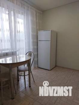 1-к квартира, посуточно, 32м2, 3/10 этаж