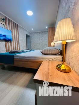 1-к квартира, посуточно, 40м2, 4/16 этаж