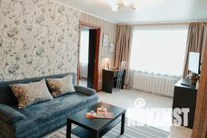 2-к квартира, посуточно, 55м2, 1/4 этаж