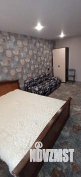 1-к квартира, посуточно, 33м2, 3/5 этаж