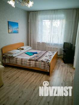 1-к квартира, посуточно, 33м2, 2/10 этаж