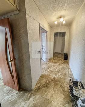 3-к квартира, вторичка, 65м2, 2/9 этаж