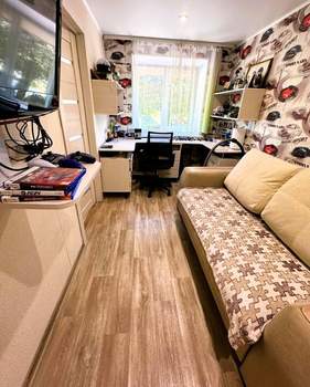 2-к квартира, вторичка, 44м2, 1/5 этаж