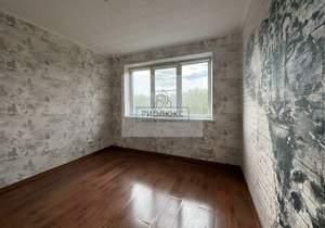 4-к квартира, вторичка, 61м2, 4/5 этаж