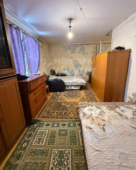 2-к квартира, вторичка, 42м2, 1/5 этаж