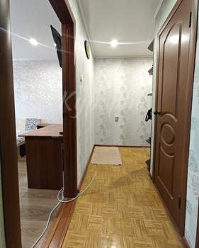 2-к квартира, вторичка, 40м2, 9/9 этаж