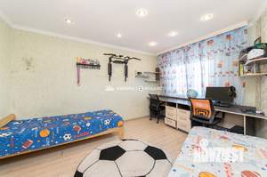 4-к квартира, вторичка, 76м2, 7/9 этаж