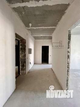 2-к квартира, вторичка, 64м2, 1/3 этаж